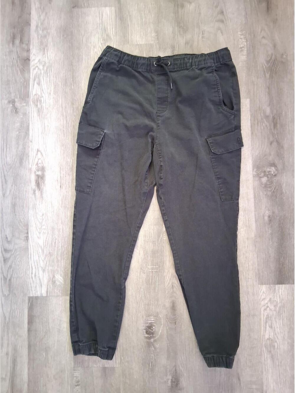 Airwalk Men's Black XL, 32x29 Elastic/Drawstring Waist Twill Cargo Jogger Pants